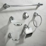Portarrollos de papel del set Colomba en baño contemporáneo